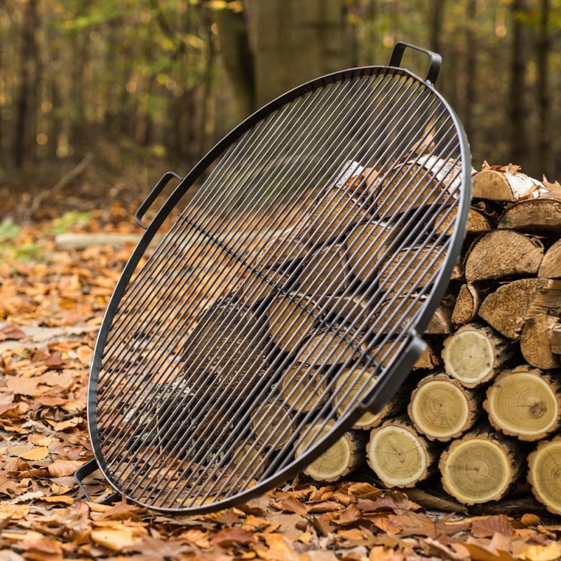 Grille de cuisson de 70cm de diamètre en acier avec poignées pour brasero de jardin Grille de cuisson de 70cm de diamètre en acier avec poignées pour brasero de jardin