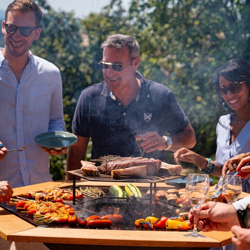 Brasero en acier corten de 105cm de diamètre (exemple d'utilisation, grille plinthe vendue séparément)