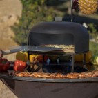 Pelle a pizza pour brasero de marque Firten