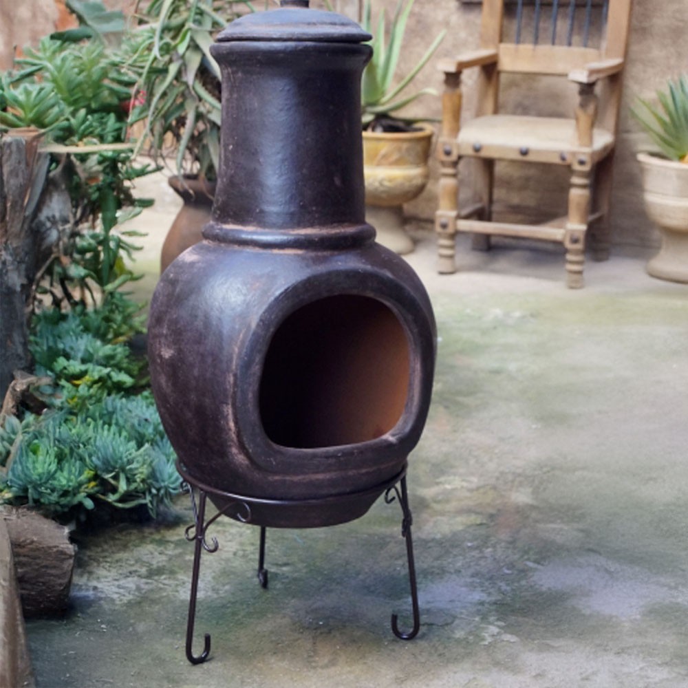 Cheminée mexicaine en argile fabriquée dans la région de Guadalajara de couleur brune
