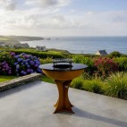 Le brasero Bigorneau est &agrave; la fois tr&egrave;s &eacute;l&eacute;gant et tr&egrave;s performant (grille vendue s&eacute;par&eacute;ment)