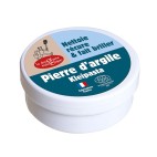La Pierre d'argile de La droguerie écologique est disponible en pot de 125g. La Pierre d'argile de La droguerie écologique est disponible en pot de 125g.