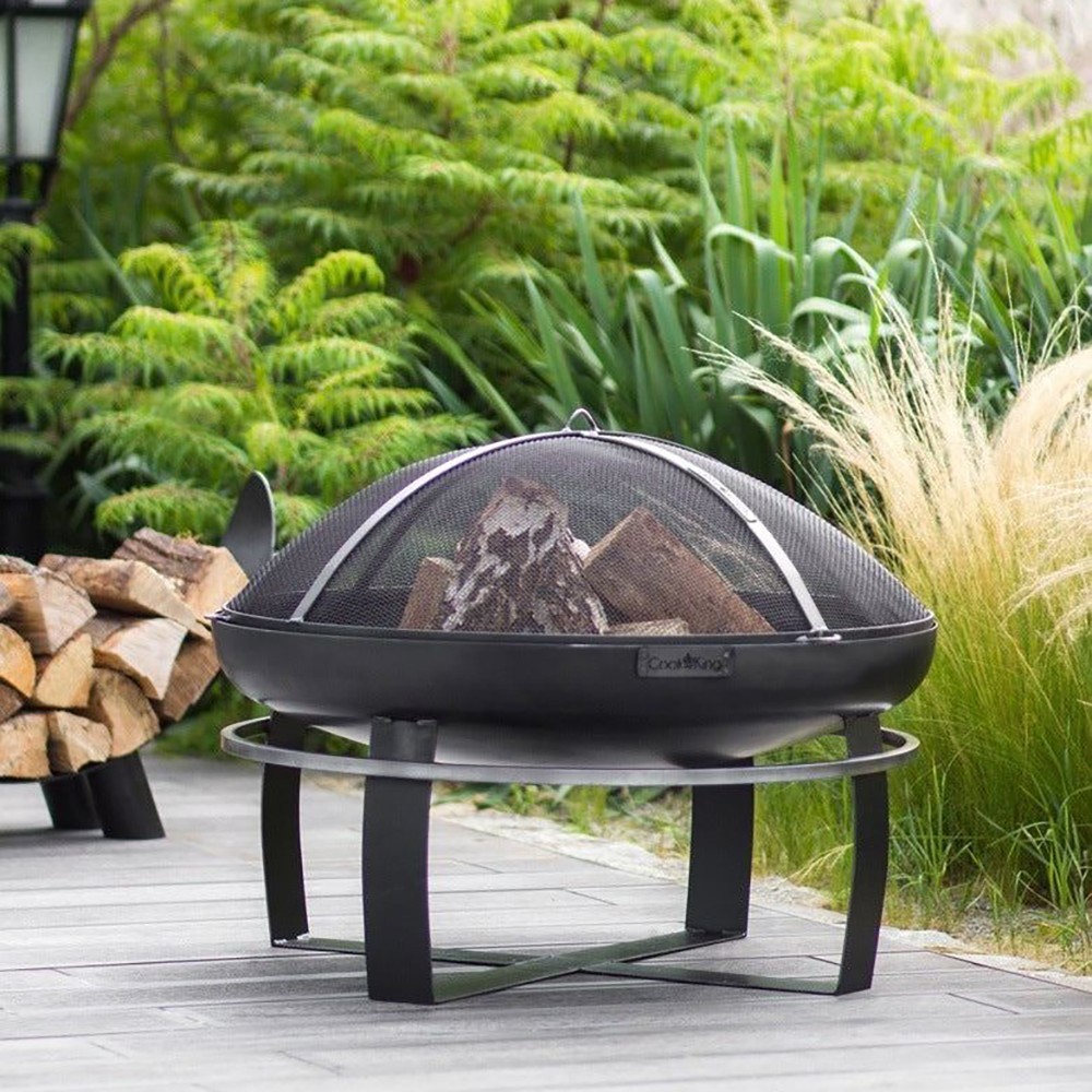 Brasero bol cuisson de chez CookKing (exemple d'utilisation, pare-étincelle vendu séparément) Brasero bol cuisson de chez CookKing (exemple d'utilisation, pare-étincelle vendu séparément)