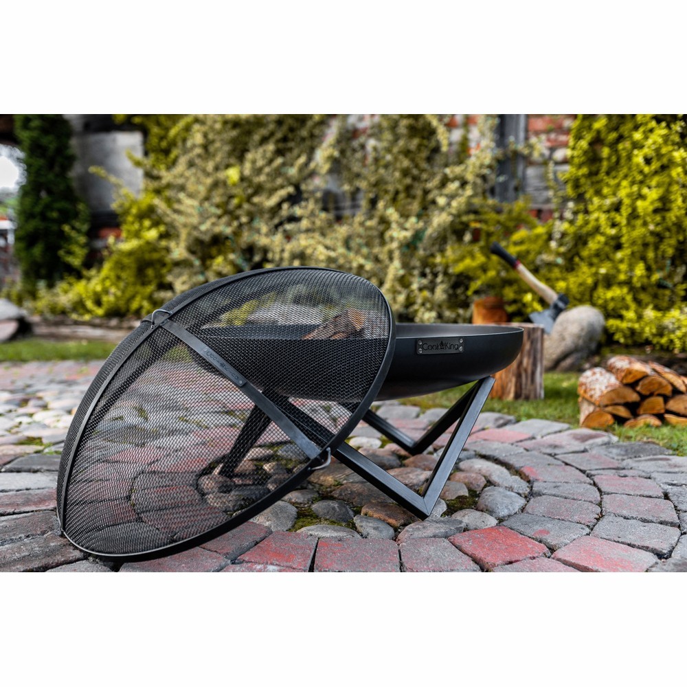 Brasero bol 70cm de diamètre en acier épais (exemple d'utilisation, pare-étincelle vendu séparément)