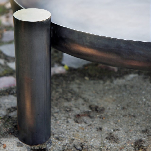 Brasero de jardin de 70cm de diamètre robuste et élégant