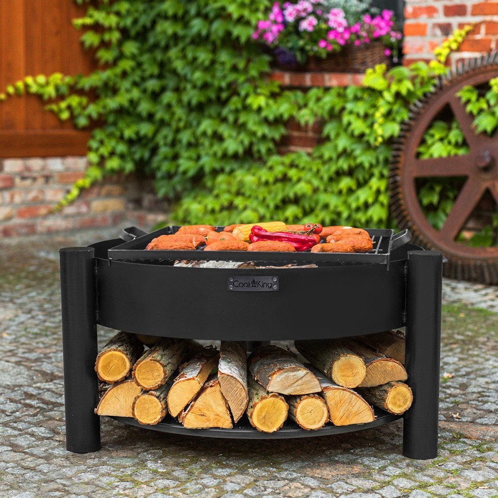 Le bol à feu Montana peut se transformer en mode de cuisson (exemple d'utilisation, grille vendue séparément) Le bol à feu Montana peut se transformer en mode de cuisson (exemple d'utilisation, grille vendue séparément)