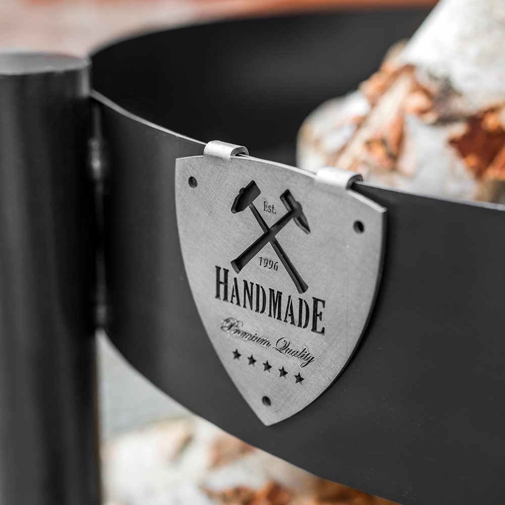 Brasero de jardin Montana d'une hauteur de 80cm fabriqué à la main