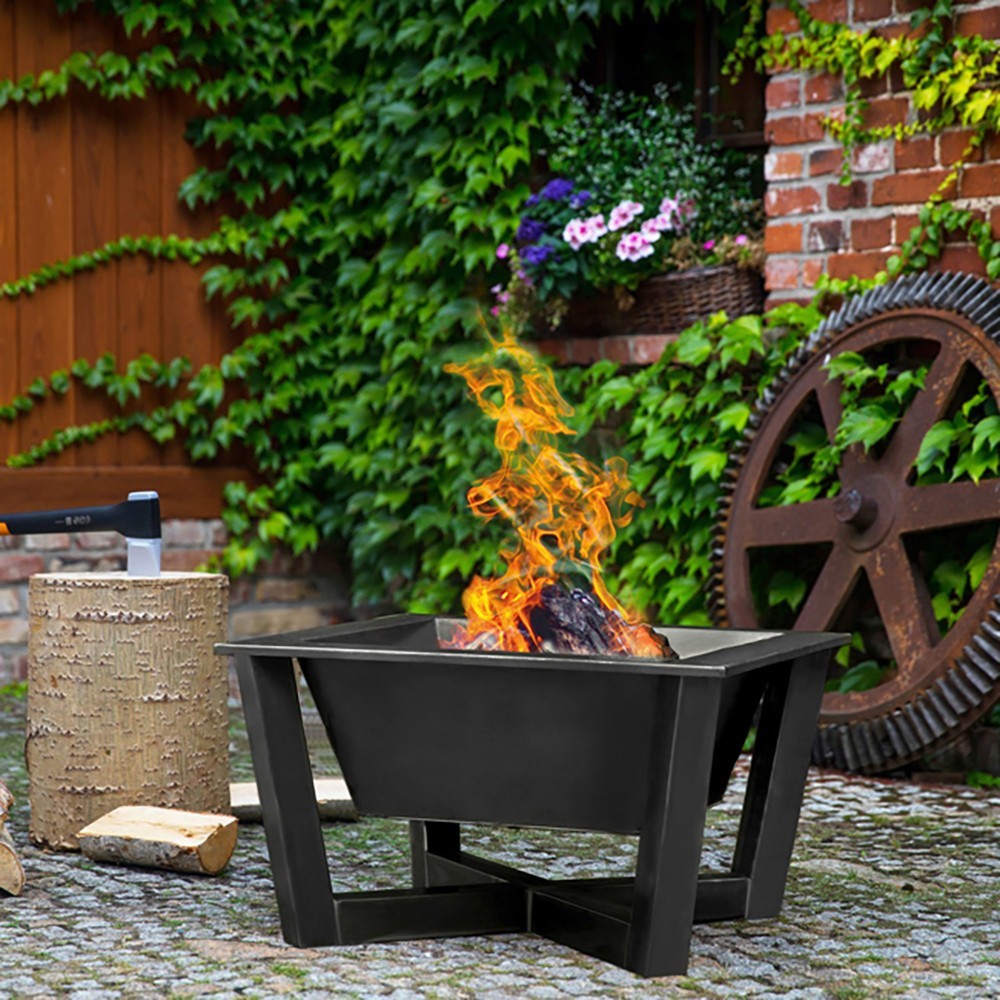 Le brasero de jardin Brasil en acier a un design original remarquable