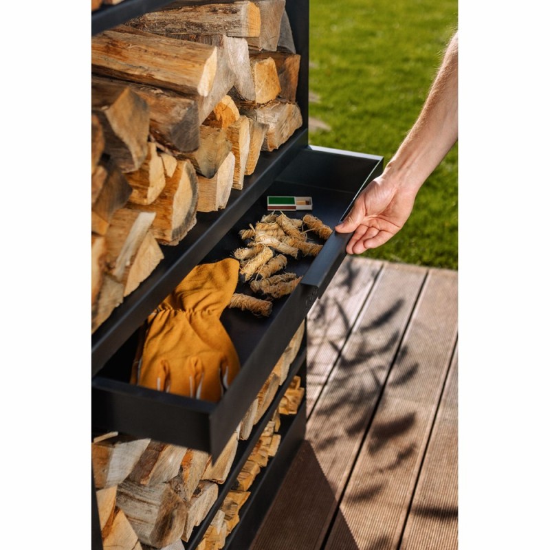 Porte-bûches Vento avec 4 étagères et 1 tiroir pour ranger vos outils et votre bois.