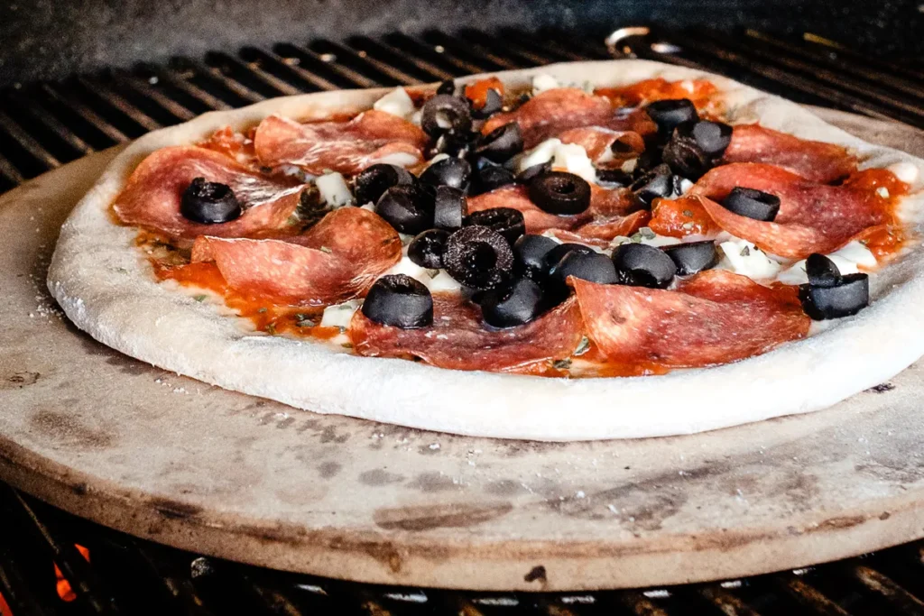 Comment bien cuire une pizza au barbecue ?