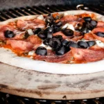 Comment bien cuire une pizza au barbecue ?