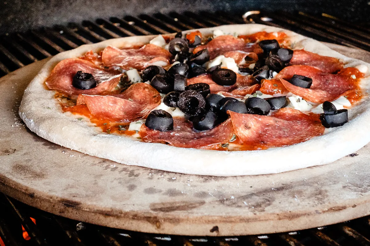 Comment bien cuire une pizza au barbecue ?