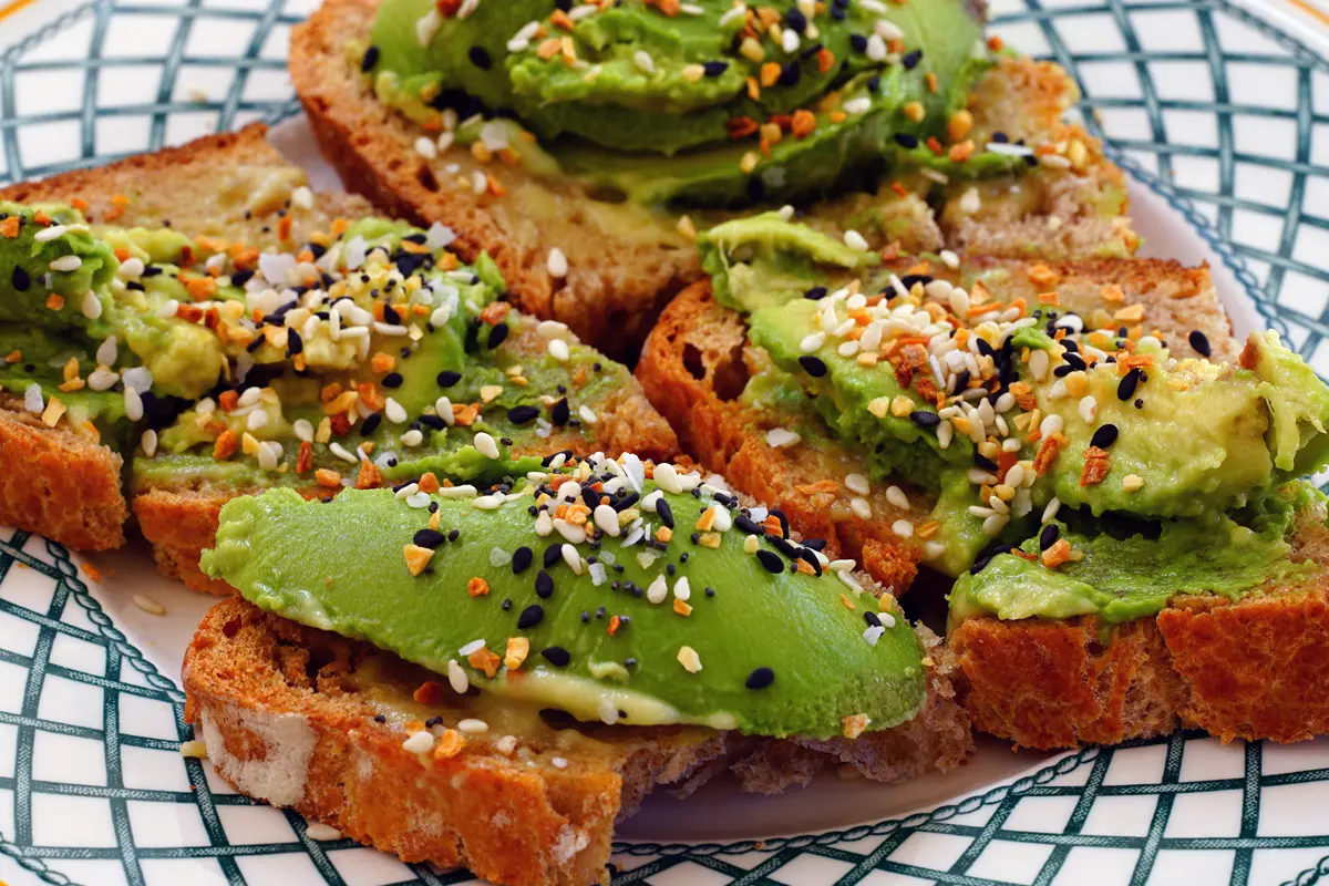 Recette avocado toasts au barbecue