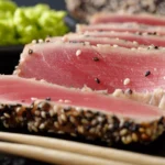 Recette au brasero plancha : tataki de thon enrobé de sésame avec sauce ponzu